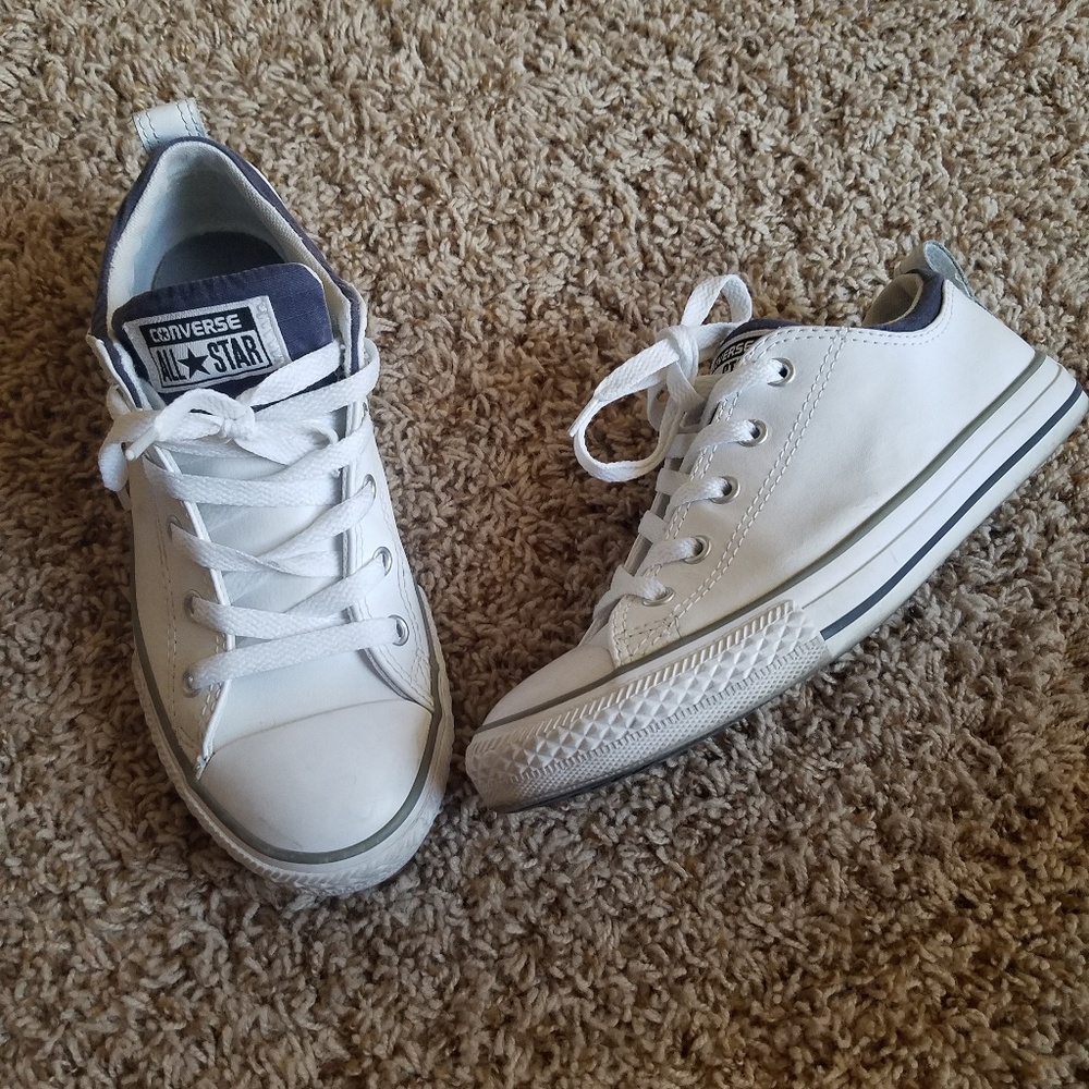 Converse leather white